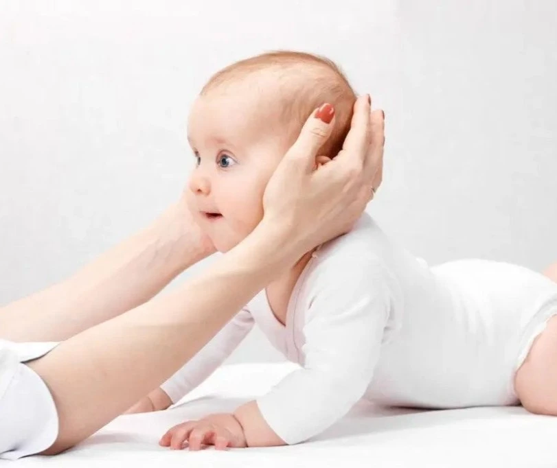 Pediatric Chiropractic Greenlight Chiropractic & Wellness Lab Image